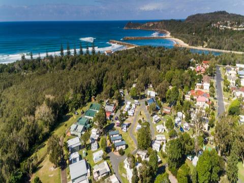 Reflections North Haven