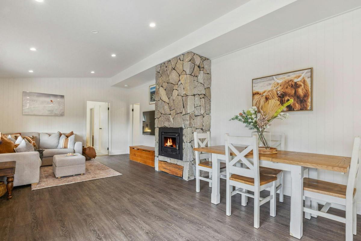 cottage