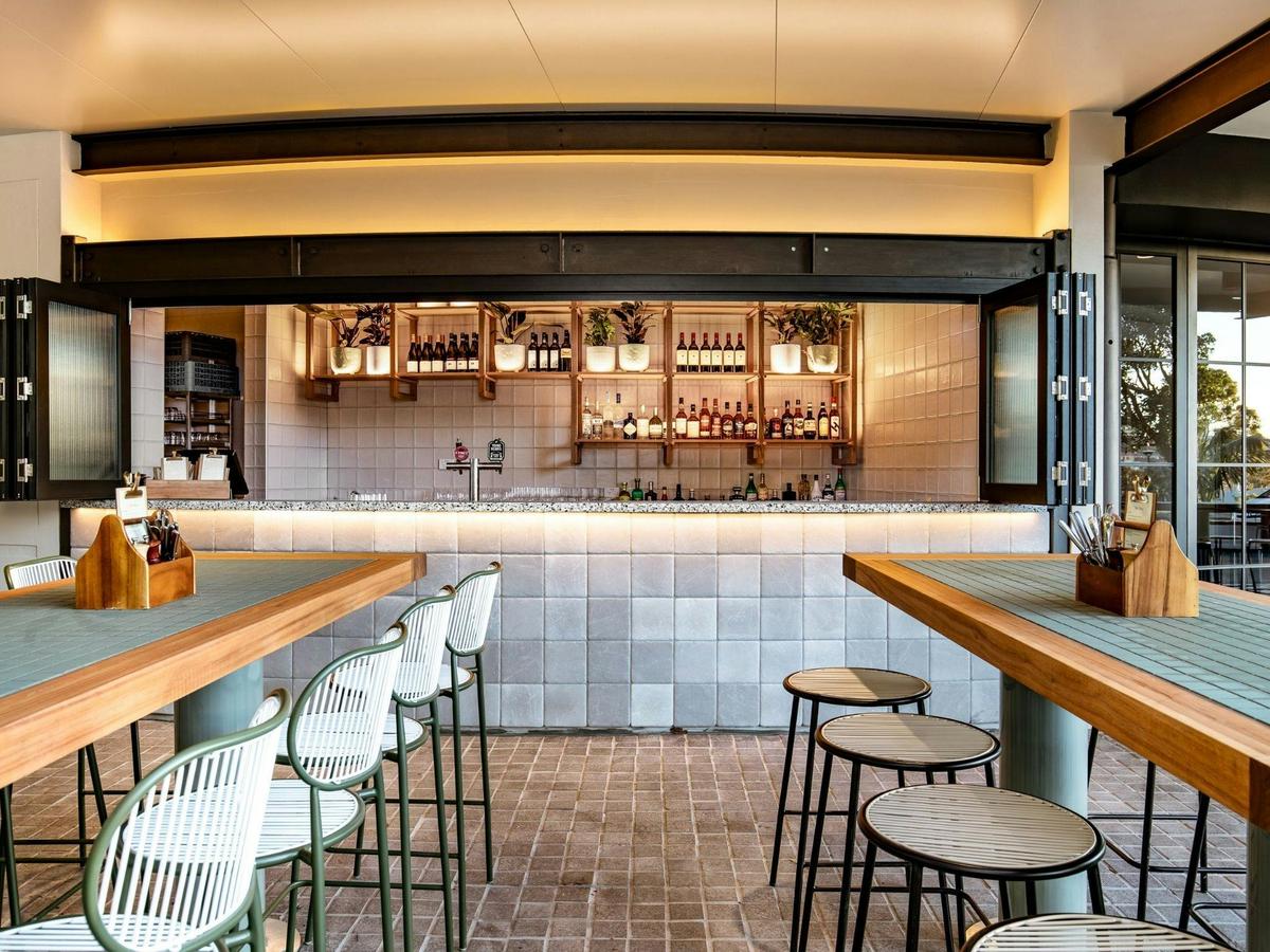Terrace Bar