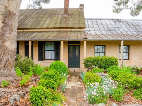 ‘Looking at Architecture’ Lower Blue Mountains Weekend