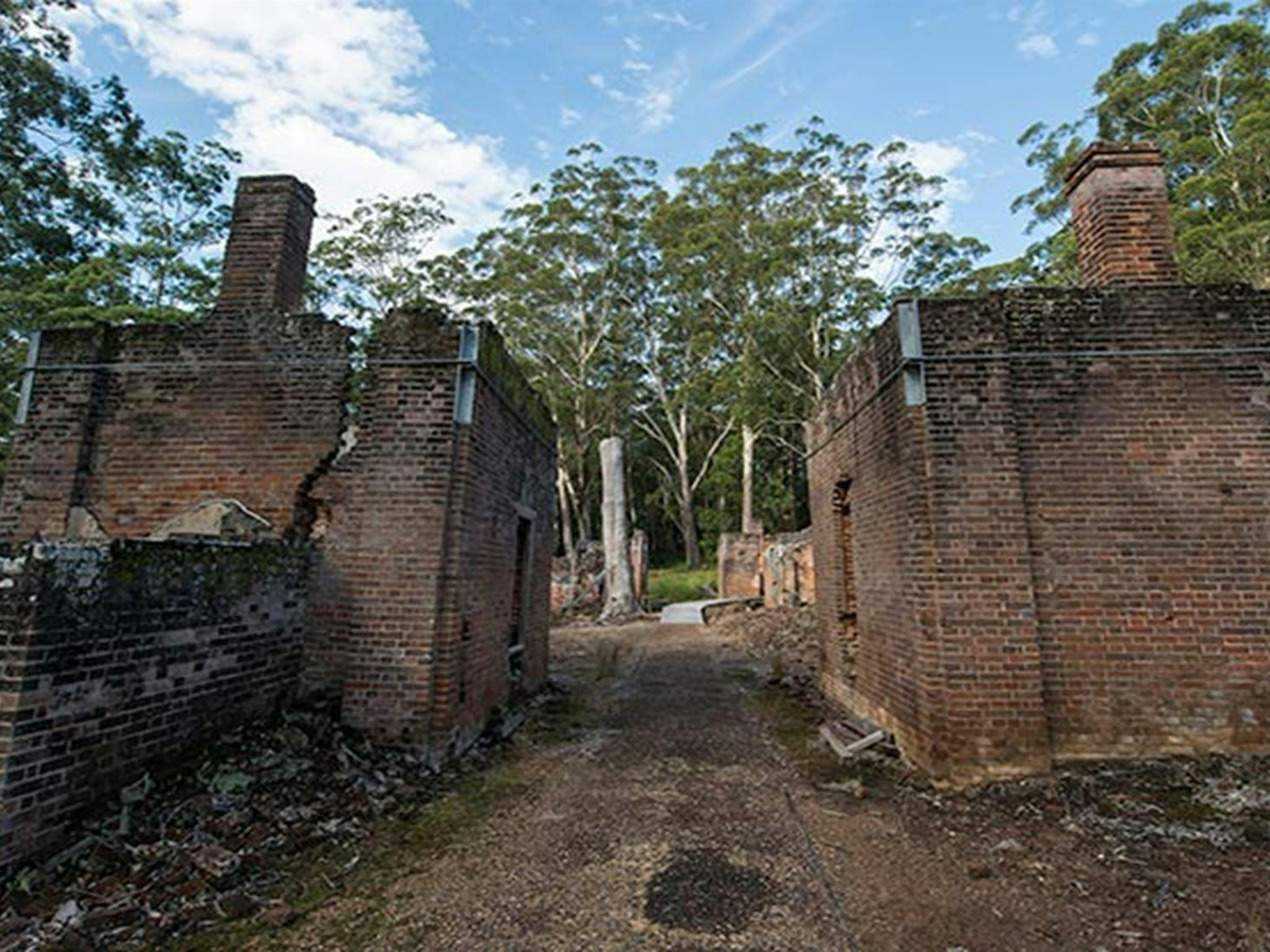 Lake Innes Nature Reserve. Photo: John Spencer &copy: DPIE