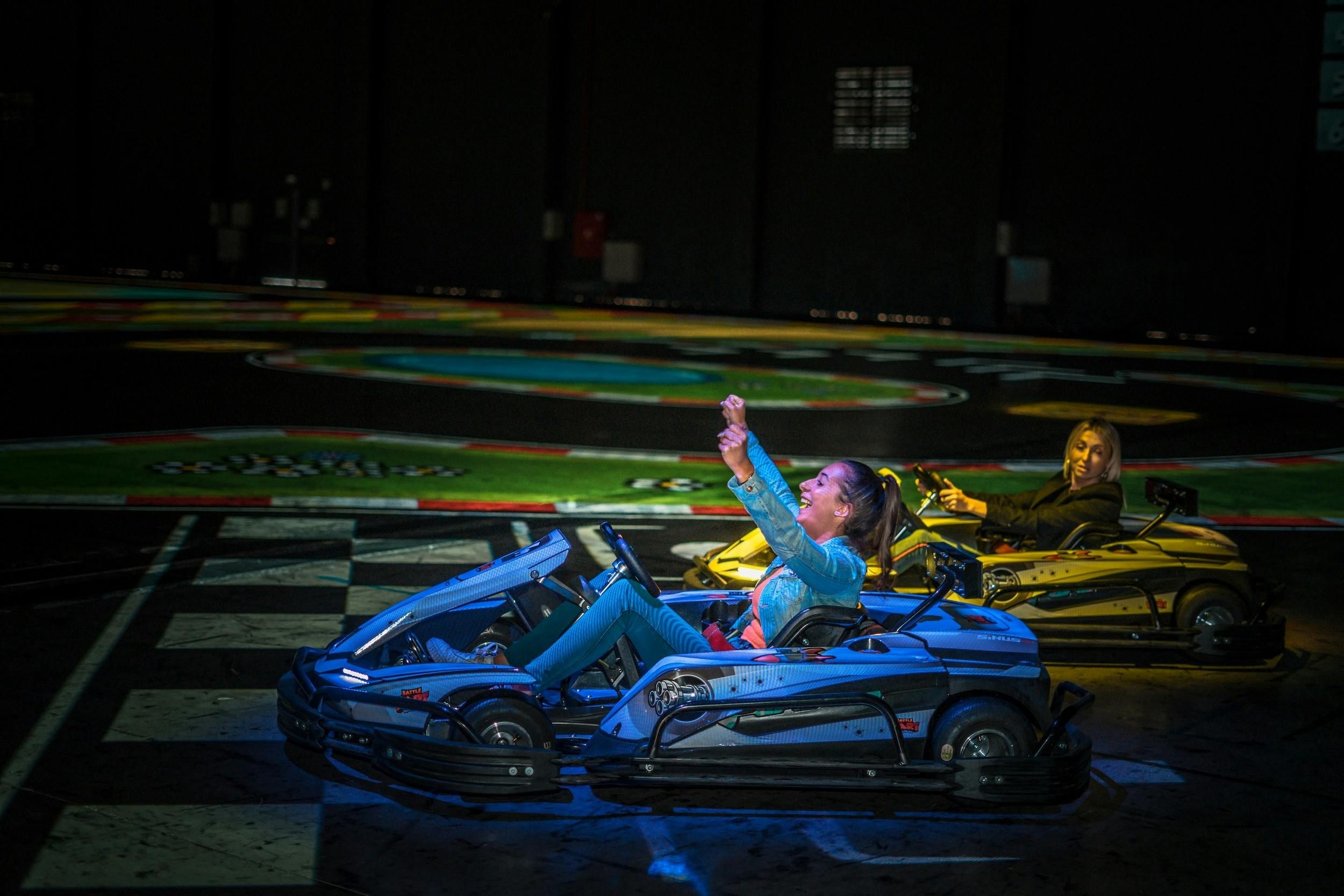 2 drivers racing in BattleKarts