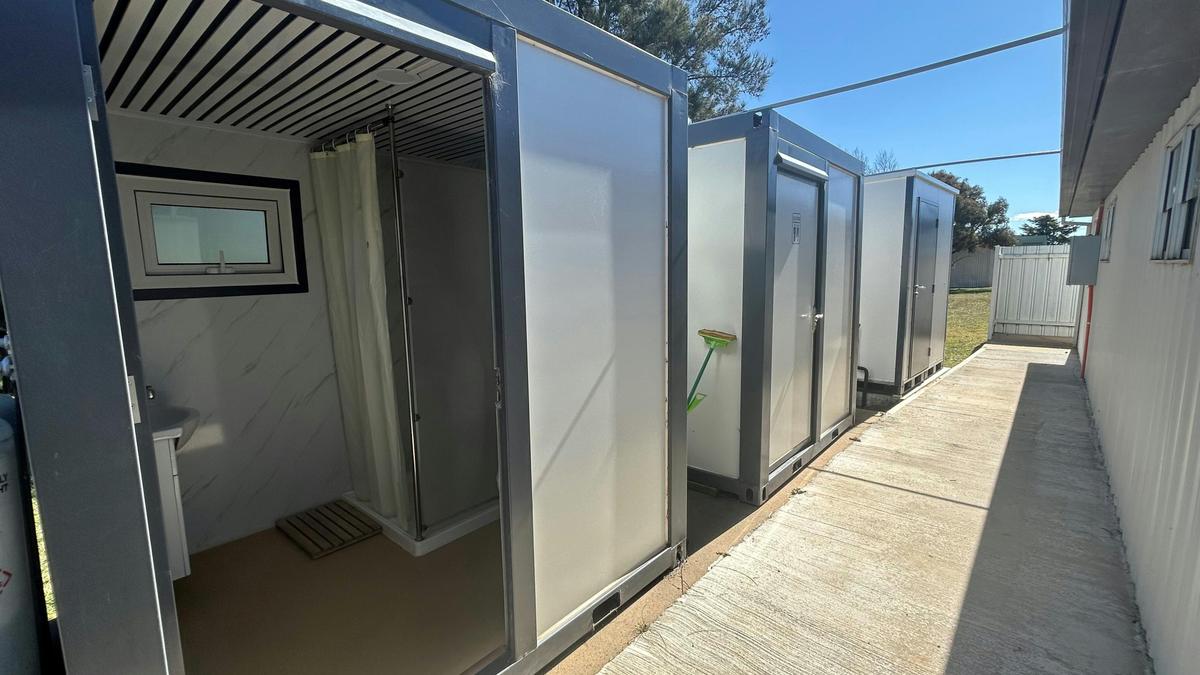 Shower blocks