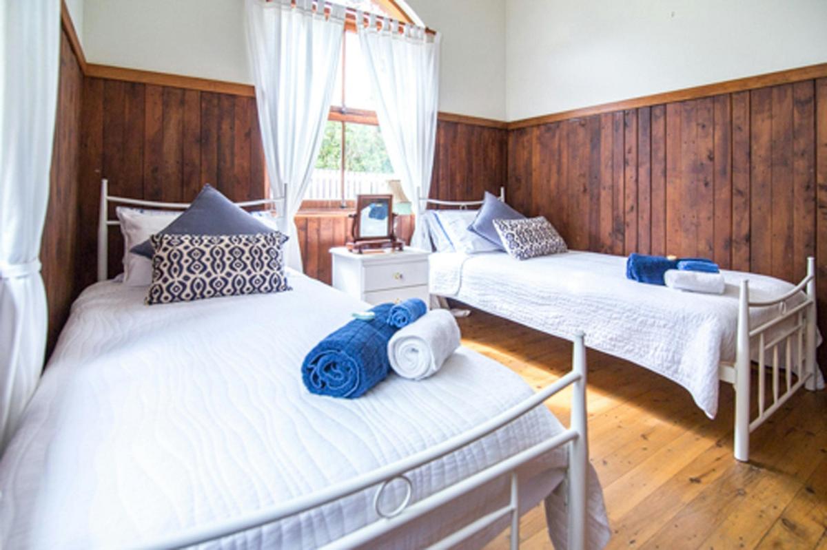 Twin Share Room