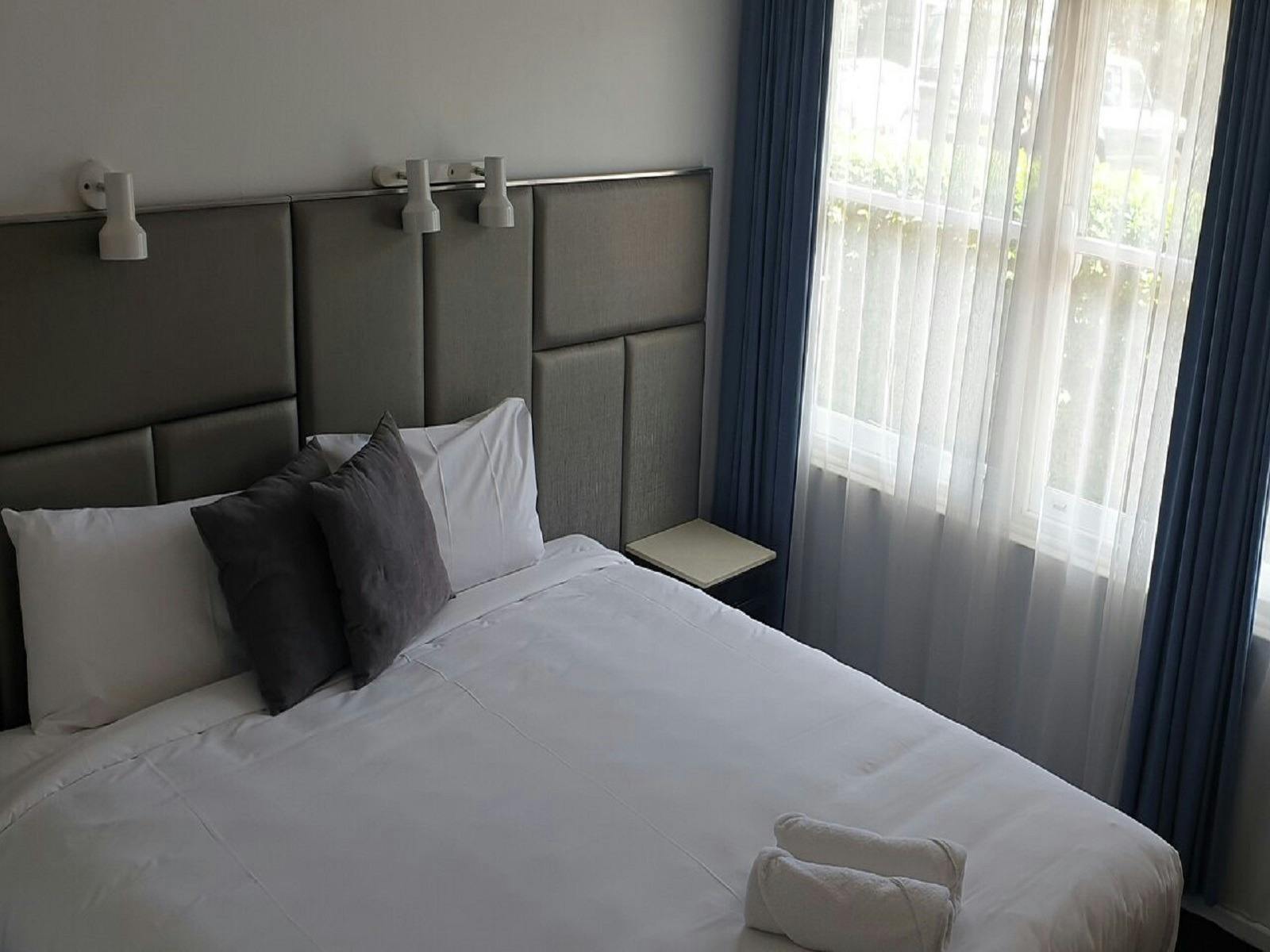 Hotel room (updated JAN2021)