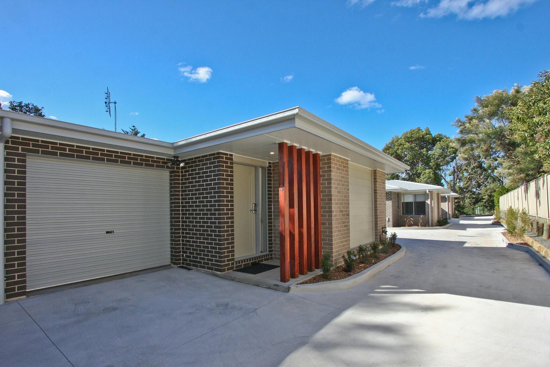 Exterior of the Two Bedroom Villas (61 Macquarie)