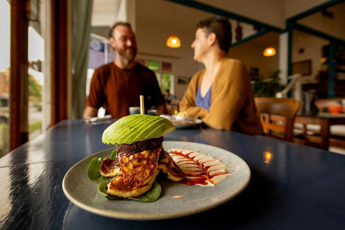 Components Cafe breakfast