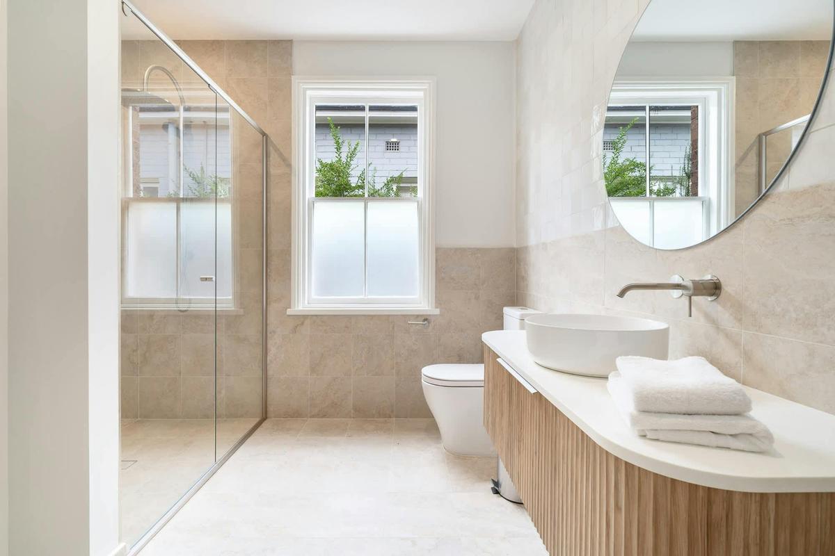 Bathroom at Elegant Edward