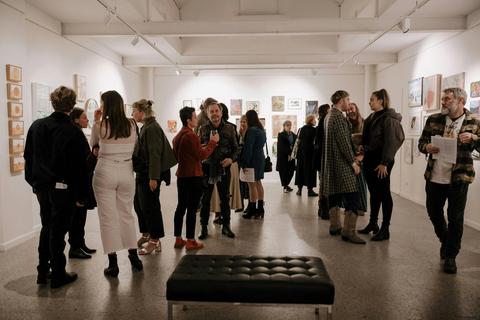 Exhibition / Collect