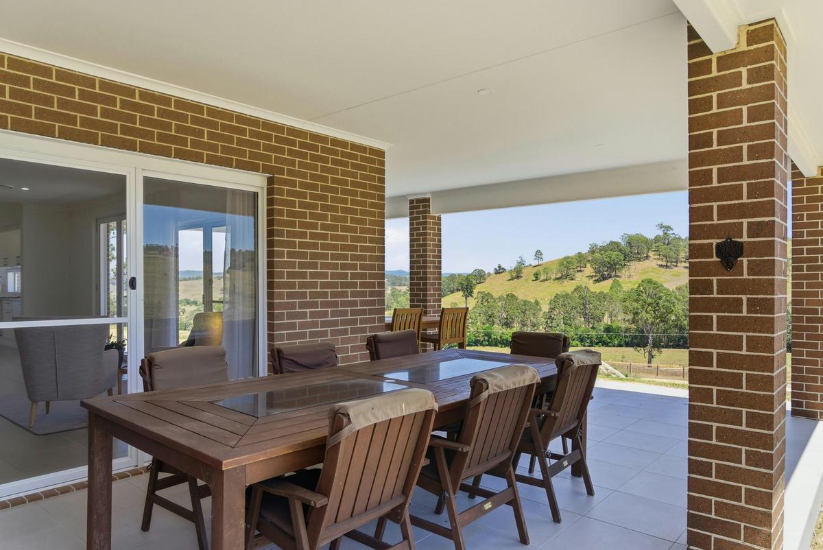Outdoor dining for the whole group with a special view