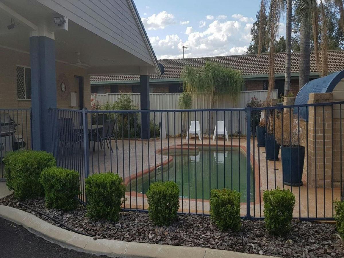 Guest Pool
