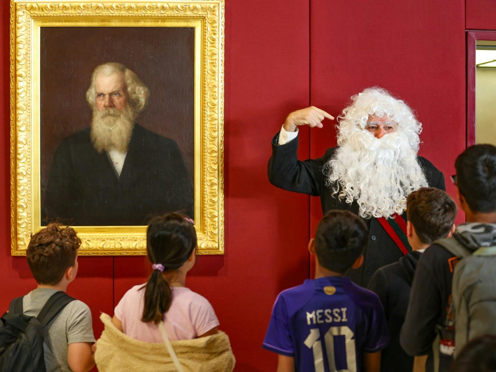 Henry Parkes actor performs to children