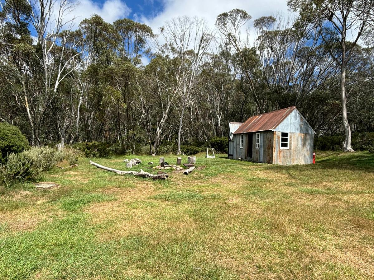 Horse Camp Hut (pre 1950). Kosciusko National Park