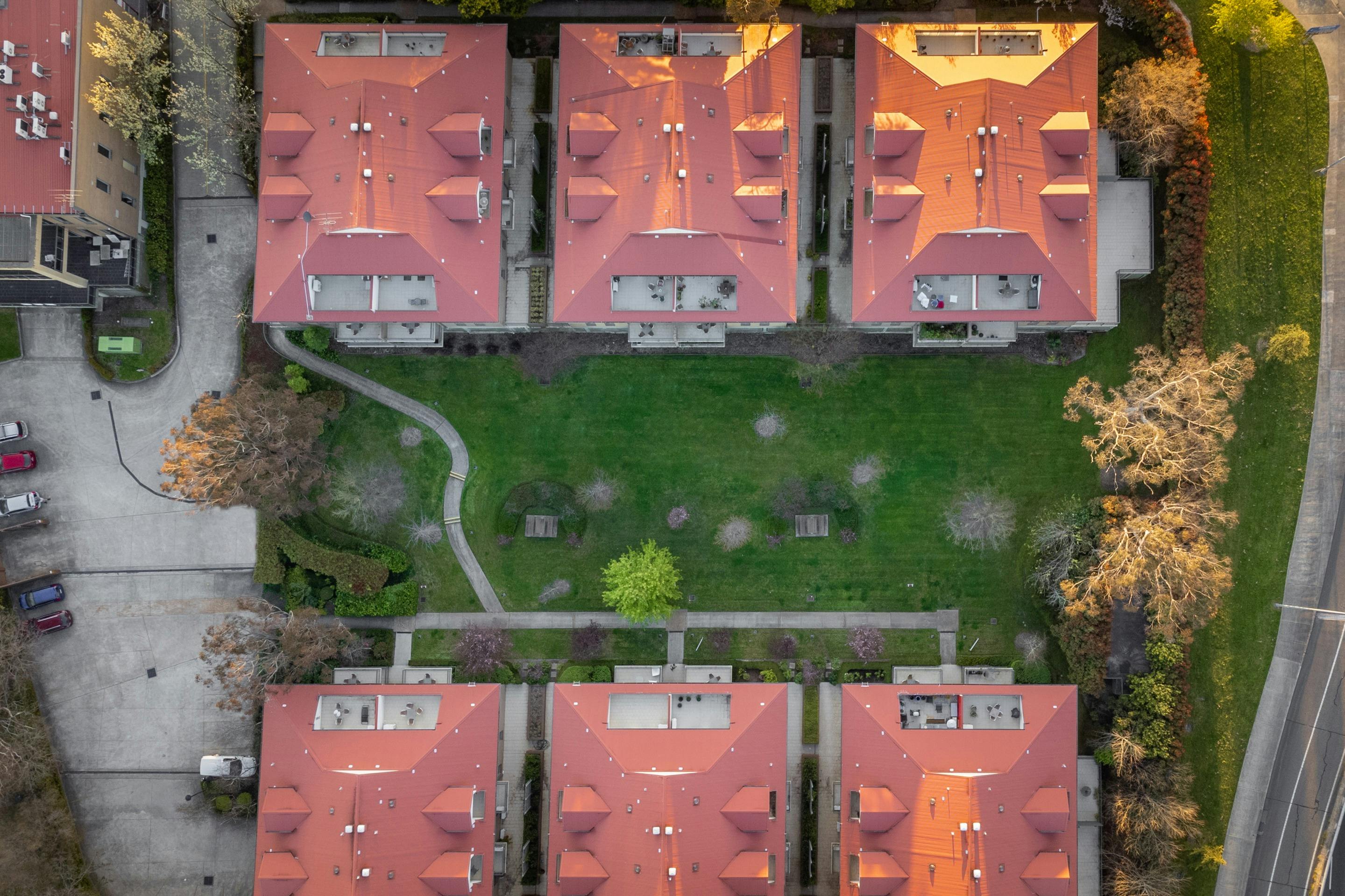 Leisure Inn Spires exterior