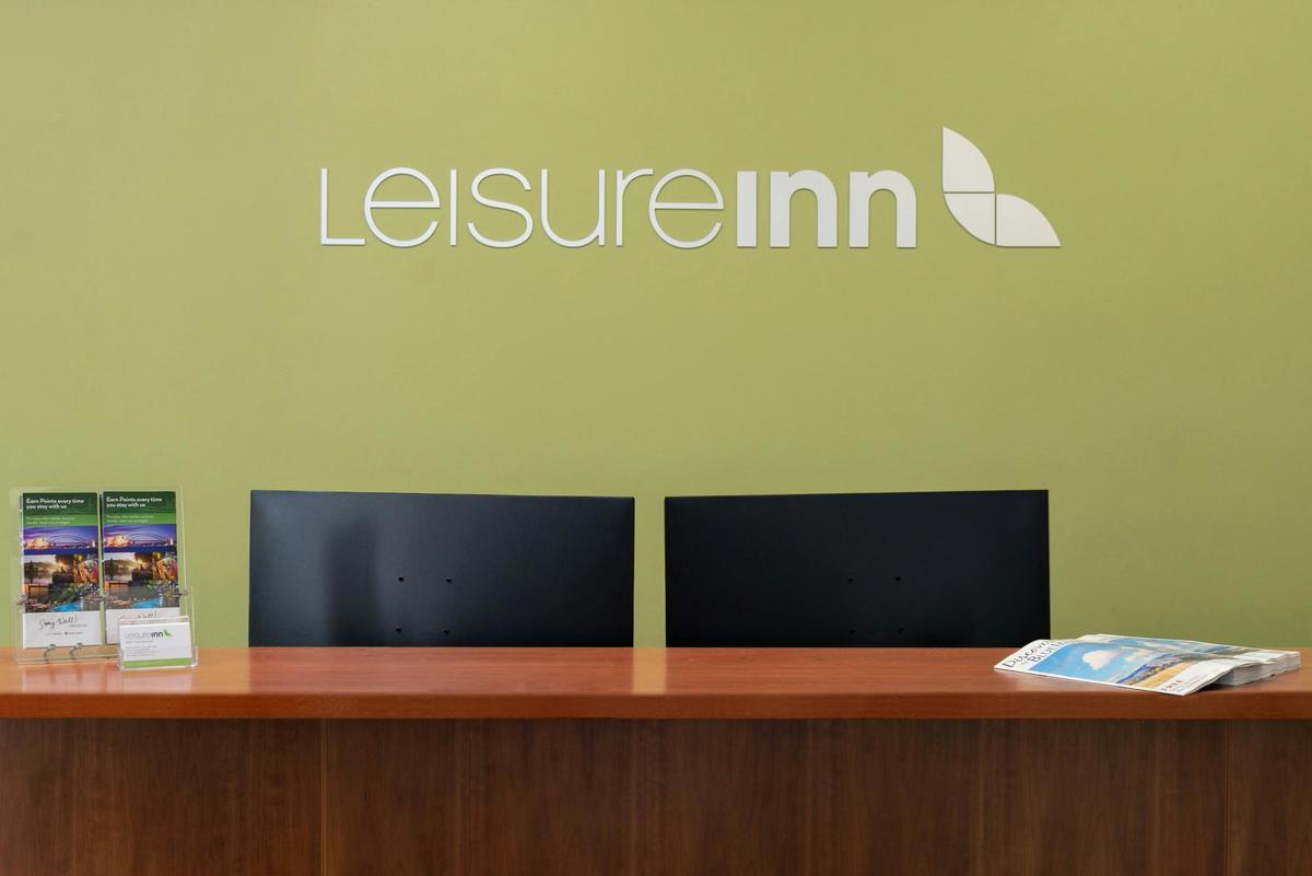 Front desk - Leisure Inn Spires