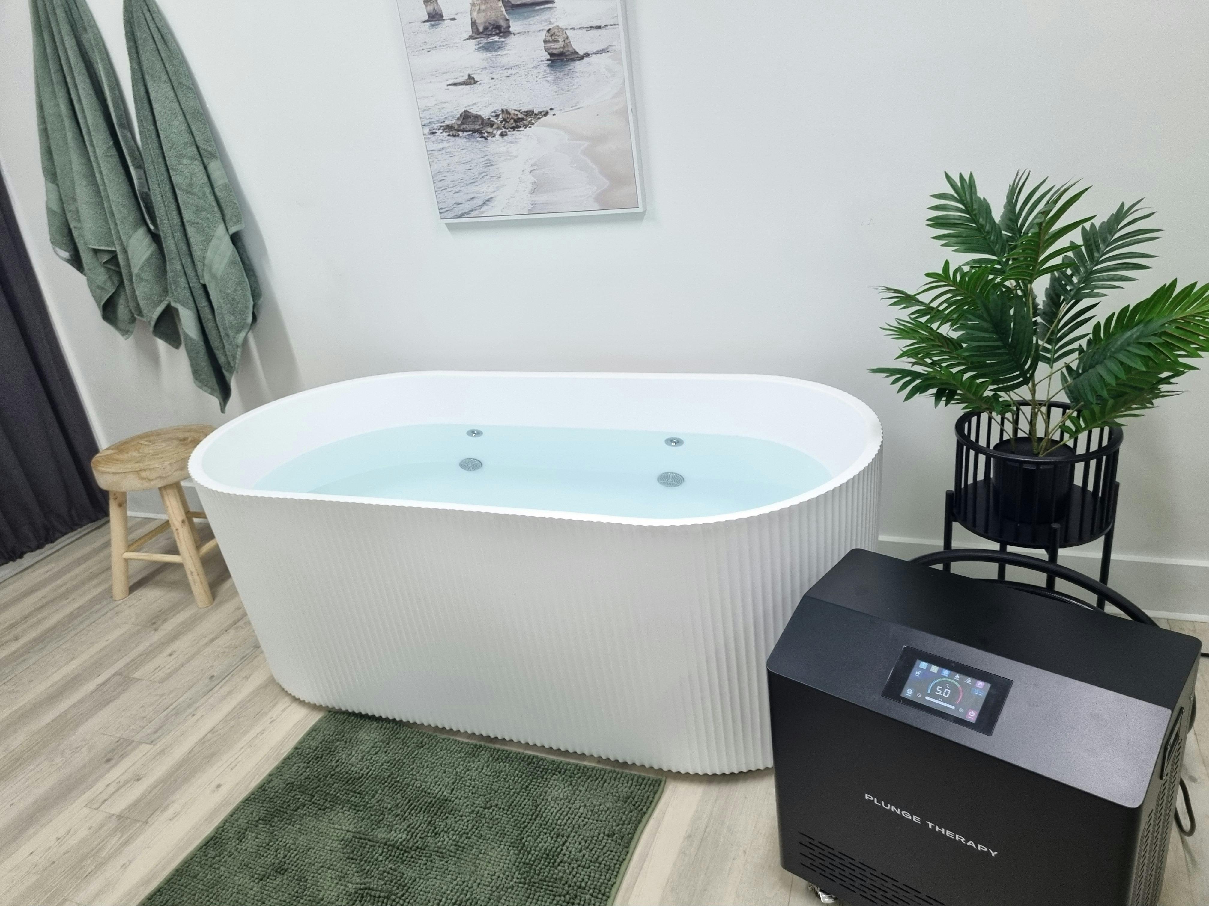 Take the plunge in our Ice Bath with temperatures as low as 4 degrees!