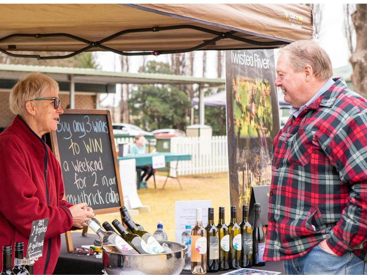 Molong Village Markets