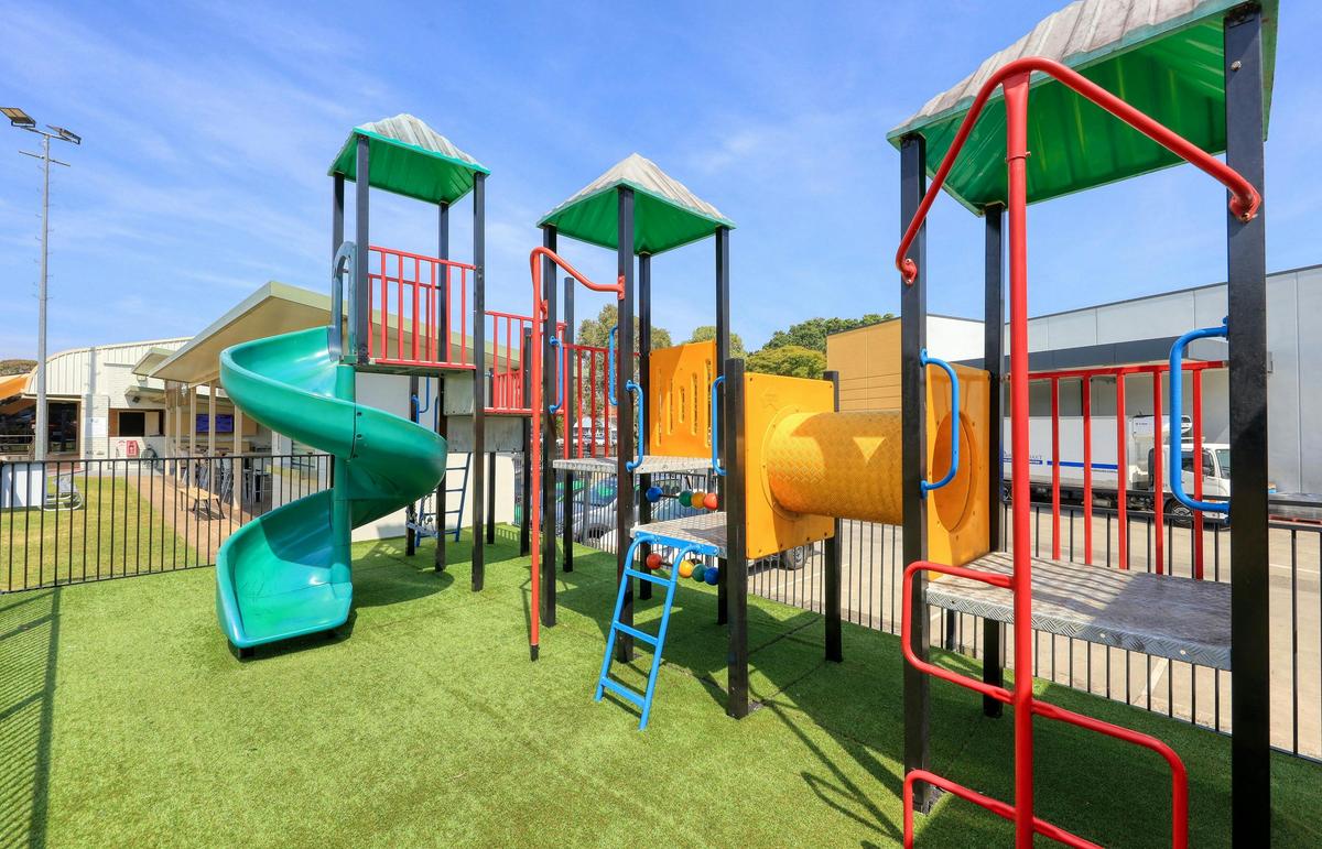 The Family friendly - outdoor playground area for the kids