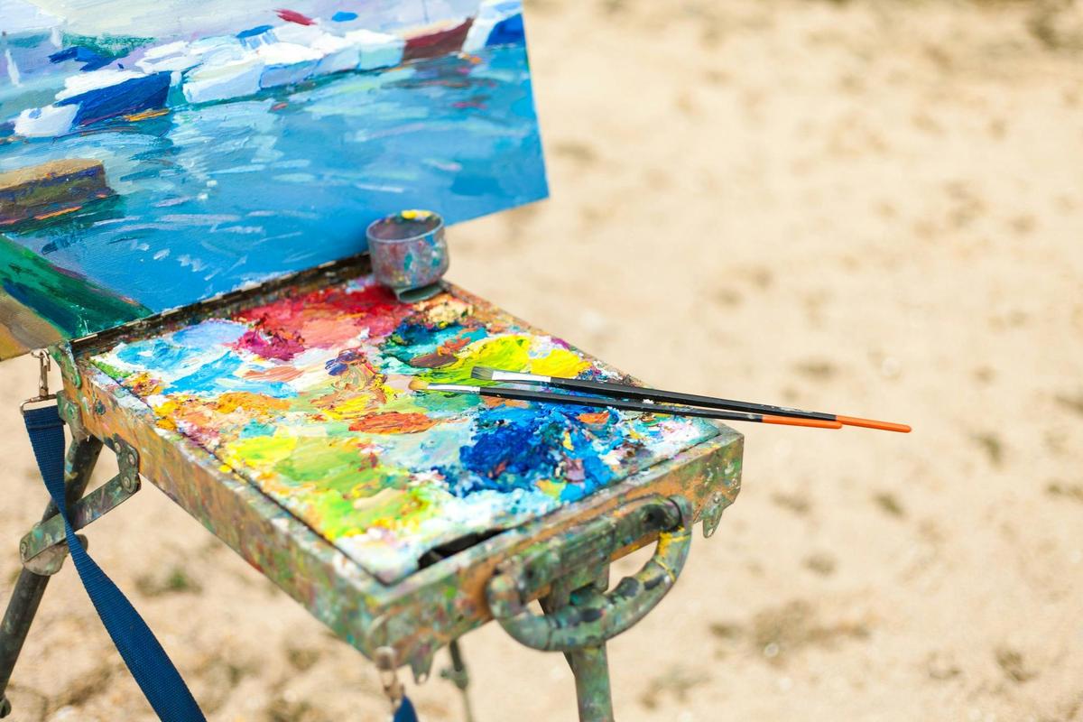 Be inspired by the beautiful surroundings of Pacific Palms and the great artists that live here.
