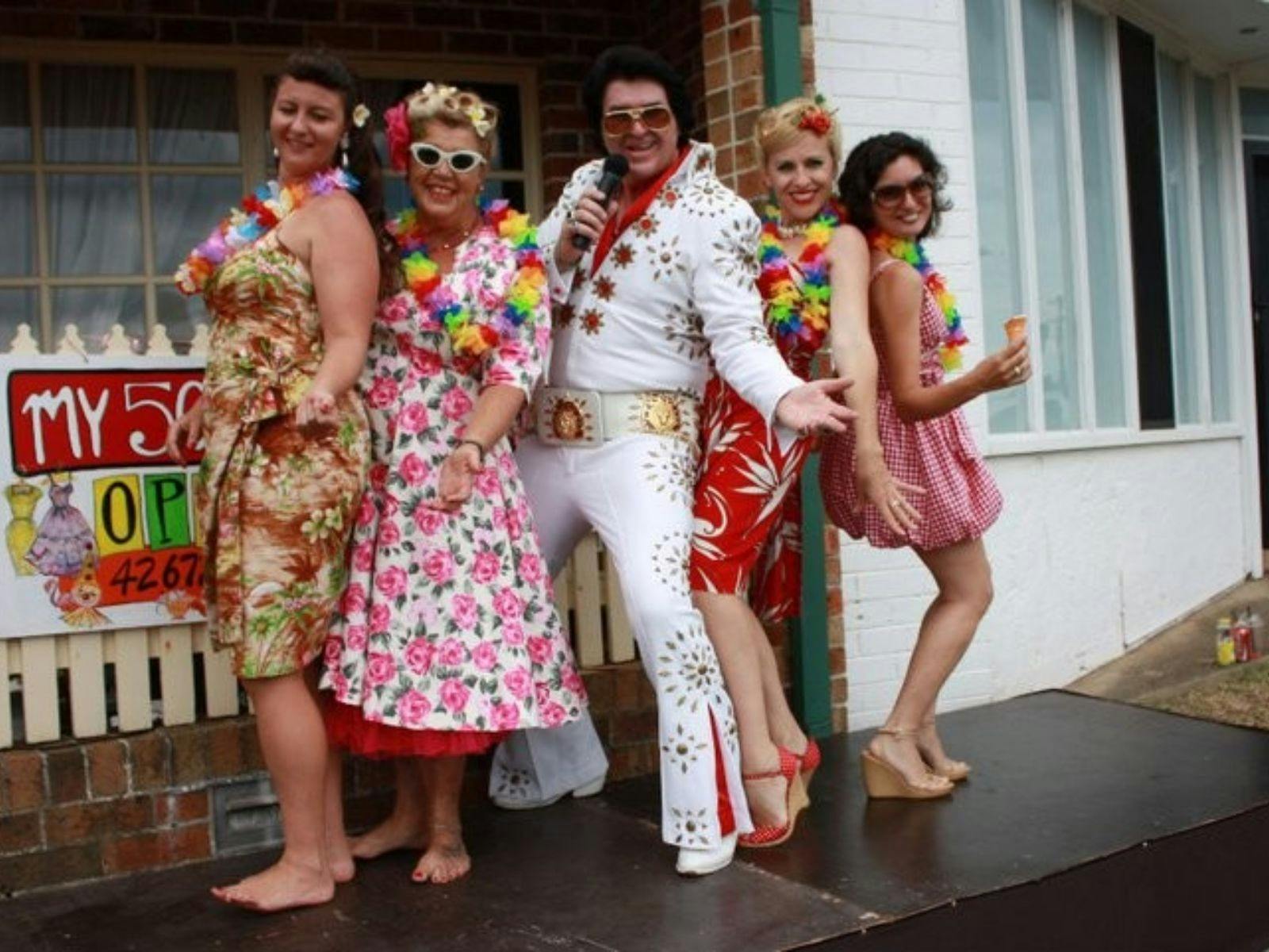 Elvis at La Vespa Restaurant