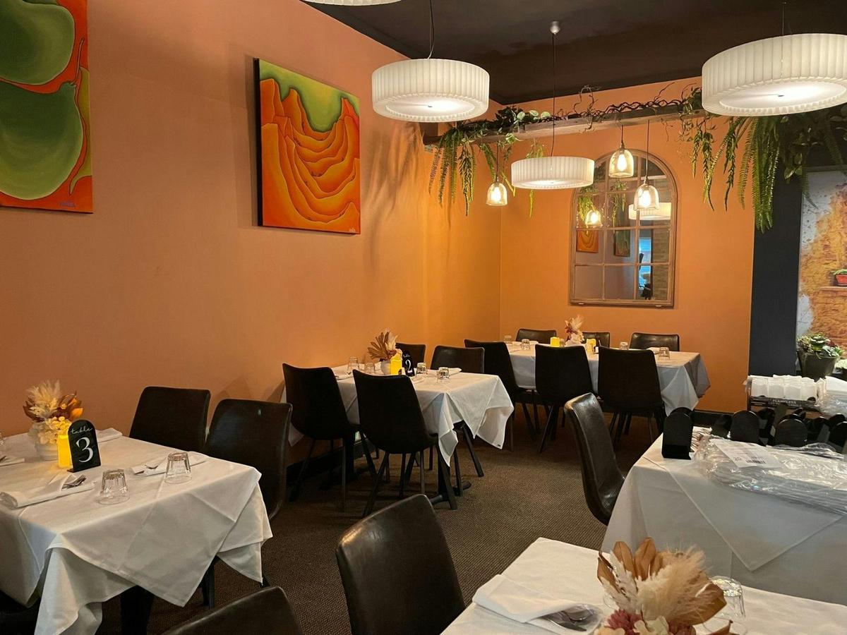 La Vespa Restaurant