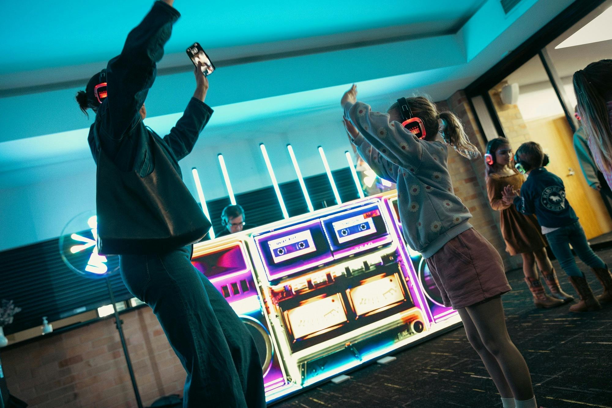 Singleton Firelight - Silent Disco