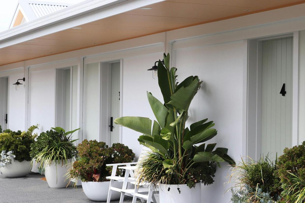 South Seas Suites