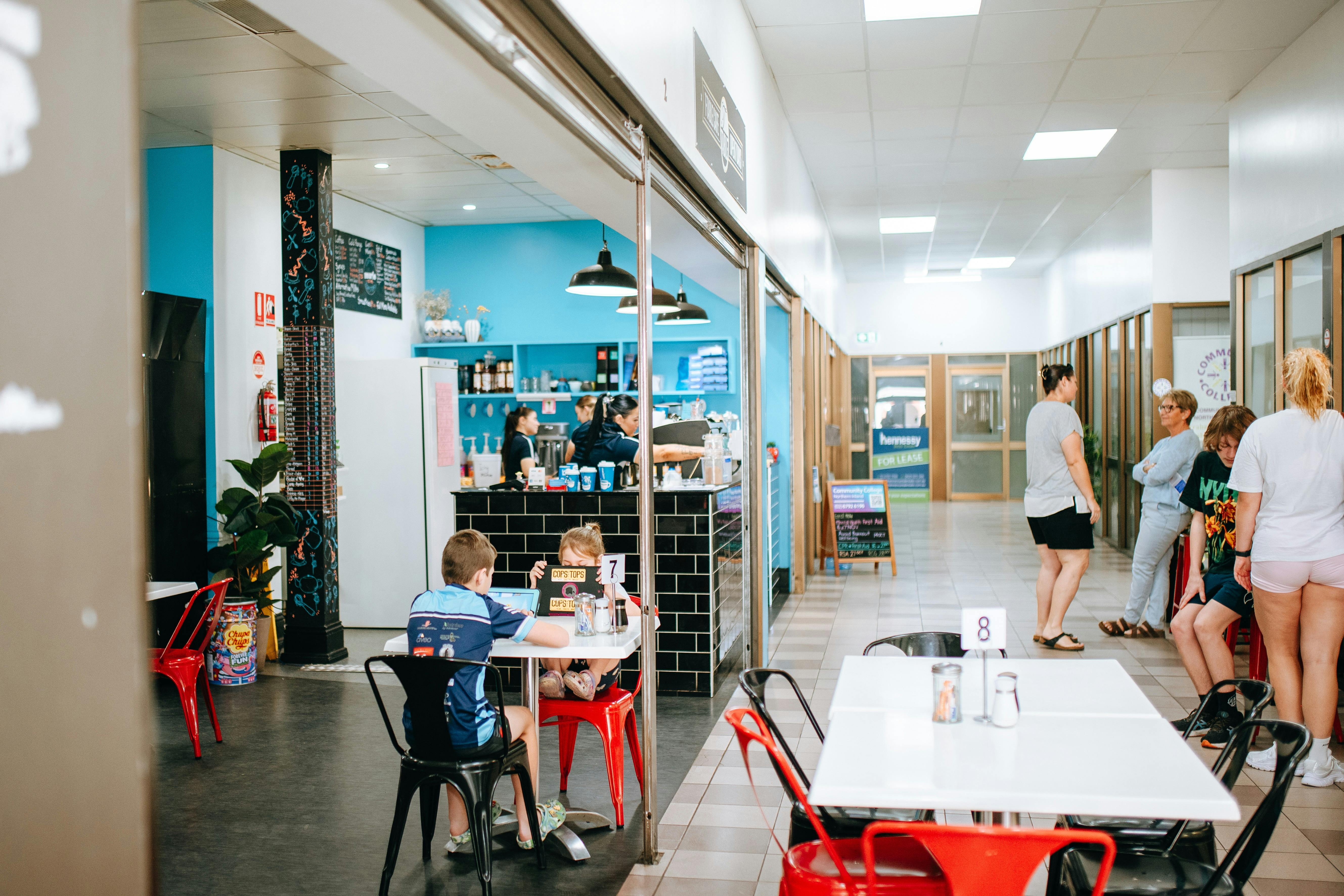 Dining spilling out into the arcade