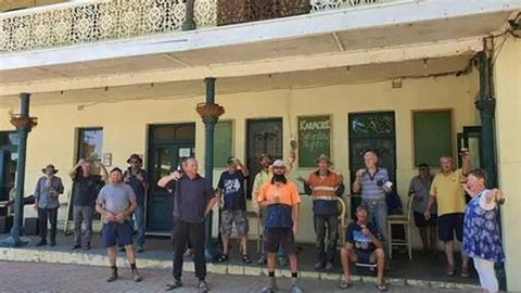 The Commercial Hotel