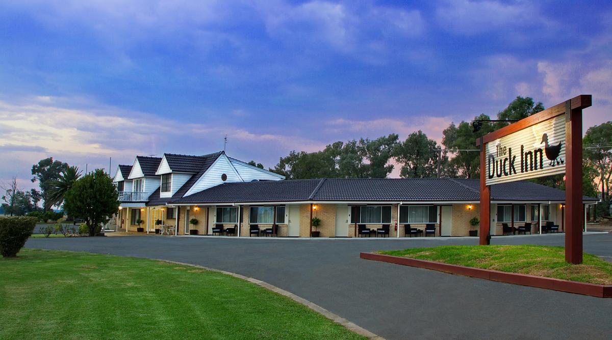 The Duck Inn Apartments Entrance