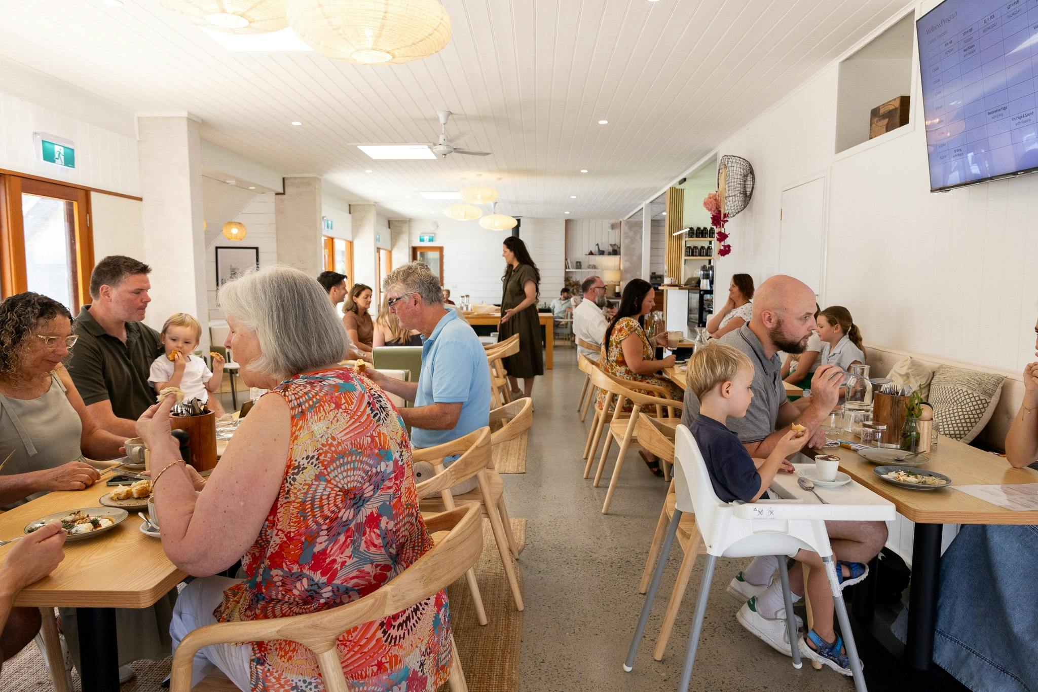 Café in Jervis Bay with fireplace seating