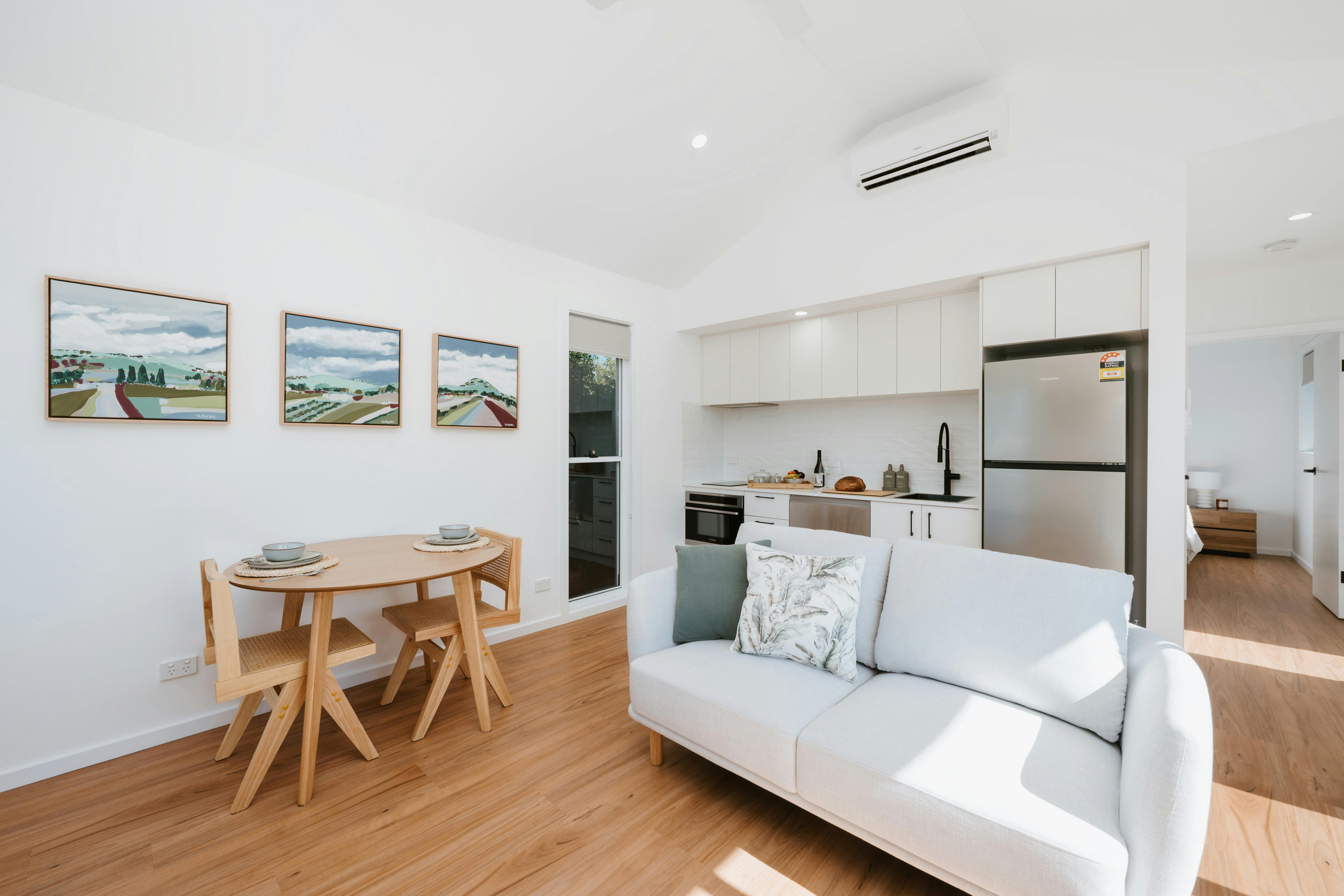 Fully equipped kitchen with open plan living