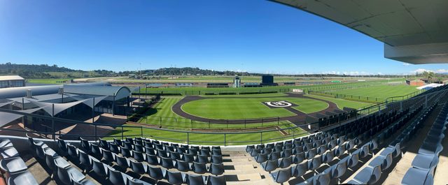 Kembla Grange Racecourse