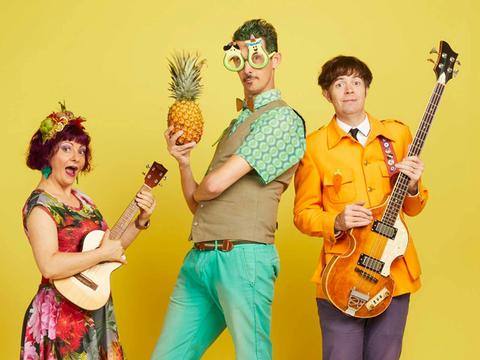 The Vegetable Plot: Pineapple People