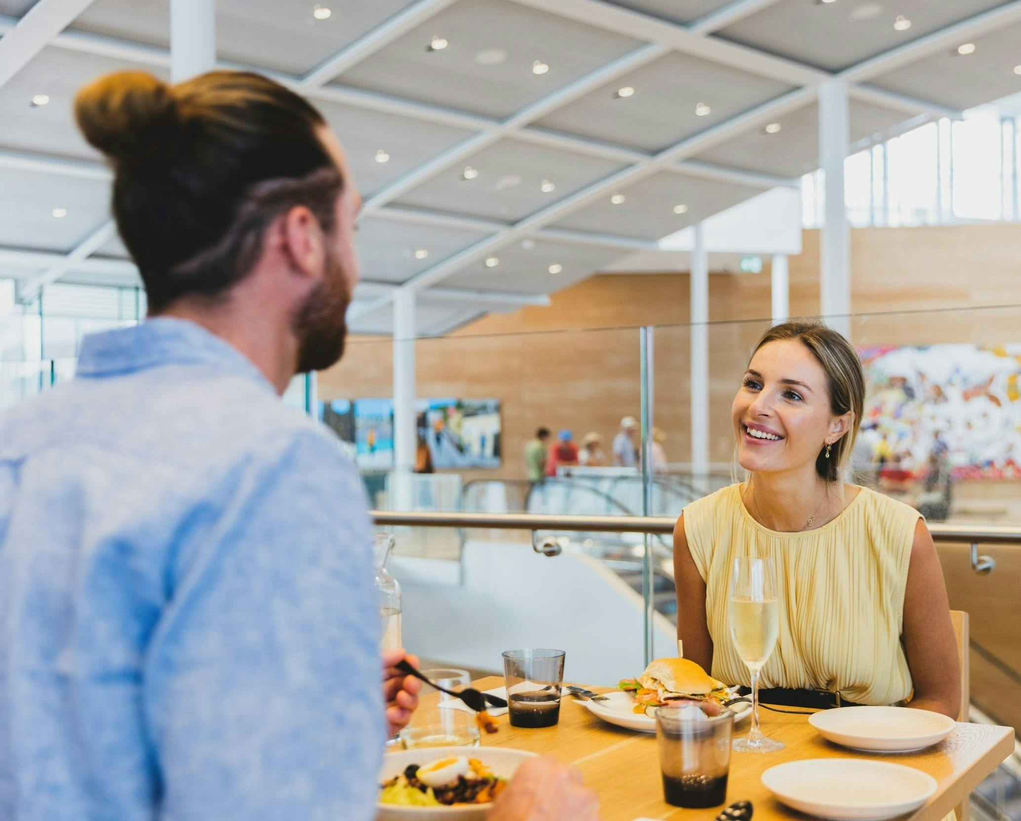 Couple dining at MOD. Dining at Art Gallery of New South Wales