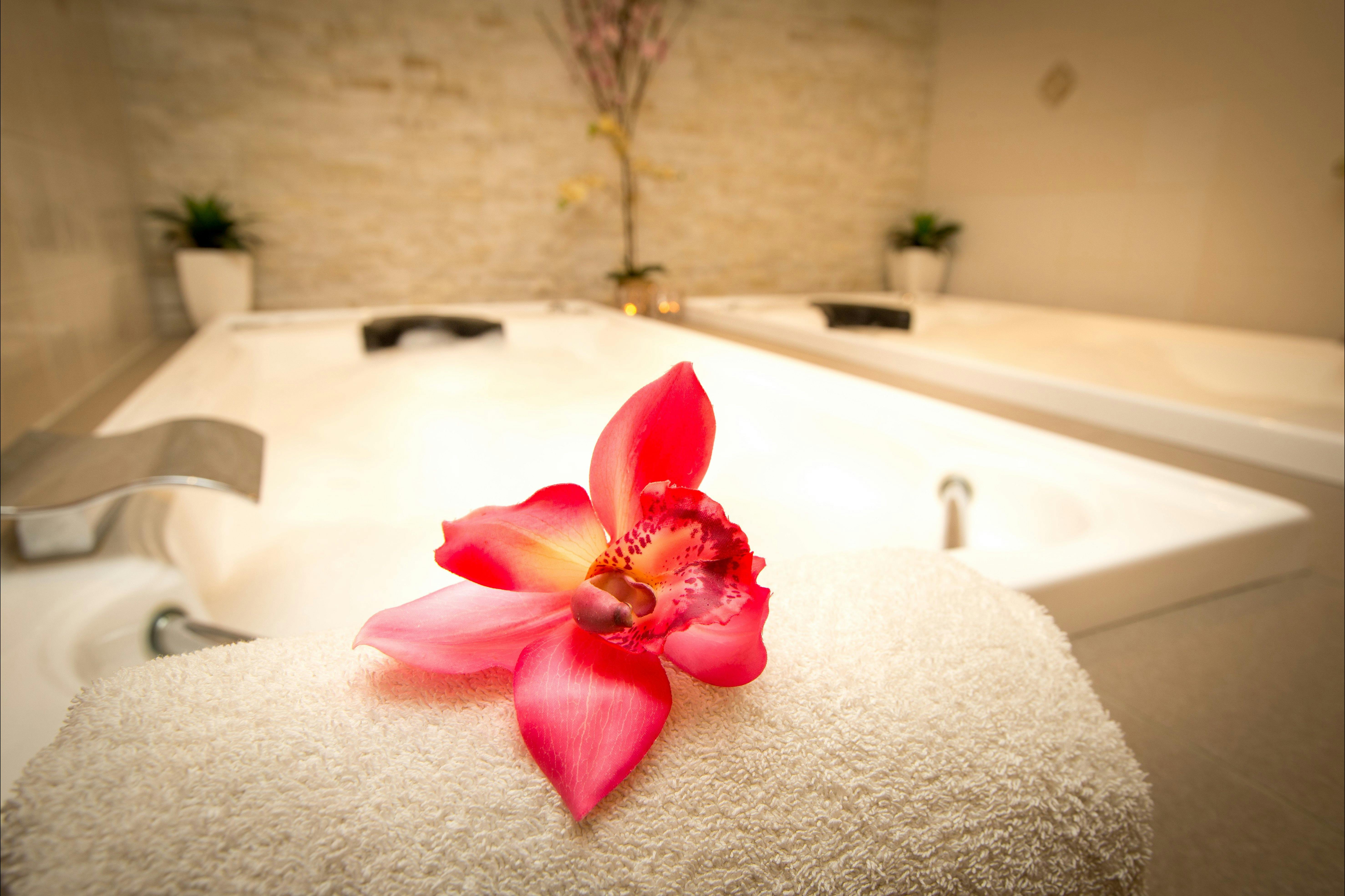 Aqua Vitae Day Spa Port Macquarie - Hydrotherapy Spa