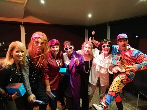 The 90s Bingo Party
