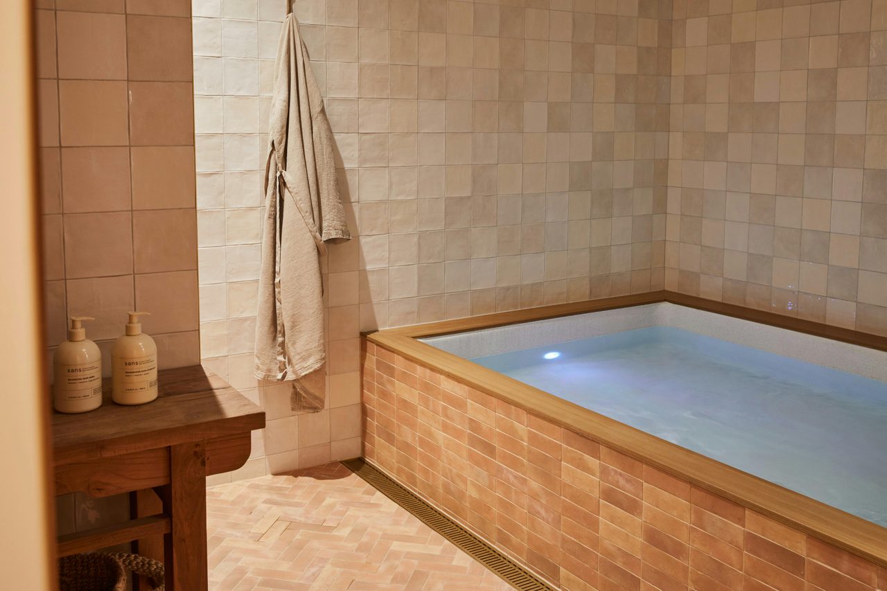 Luxury Private Float Therapy