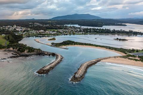 Kayaking Wagonga Inlet at Narooma