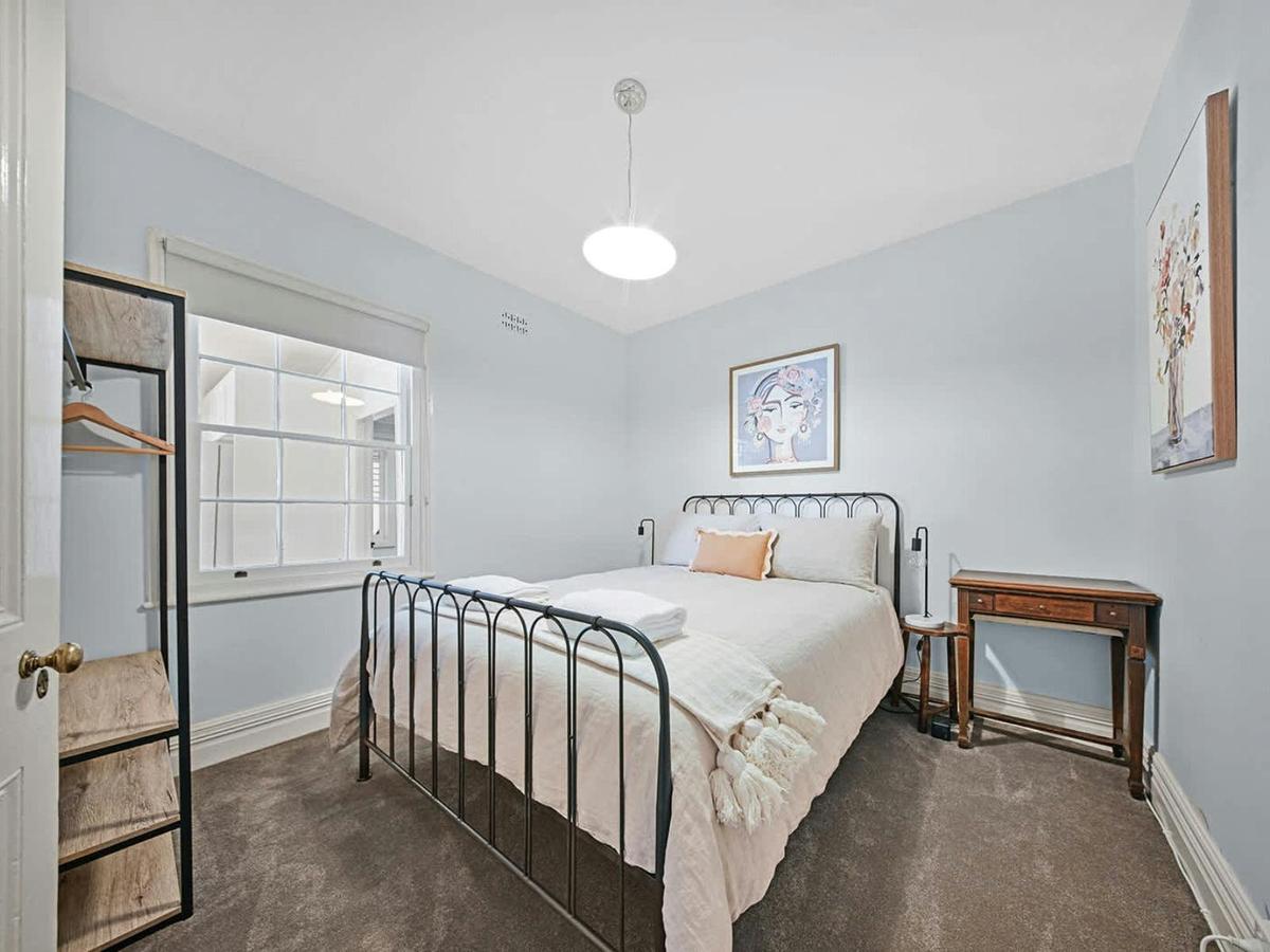 Bedroom with queen bed