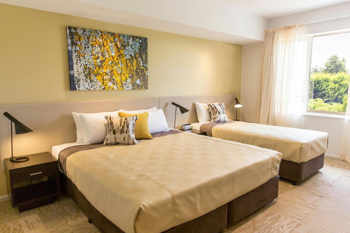 Club Premier King Room
