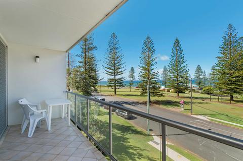 Ocean Court 8