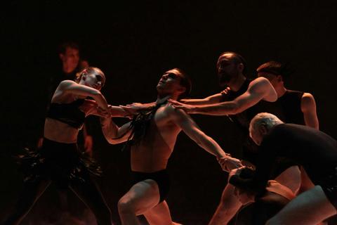 Sydney Dance Company - Engine