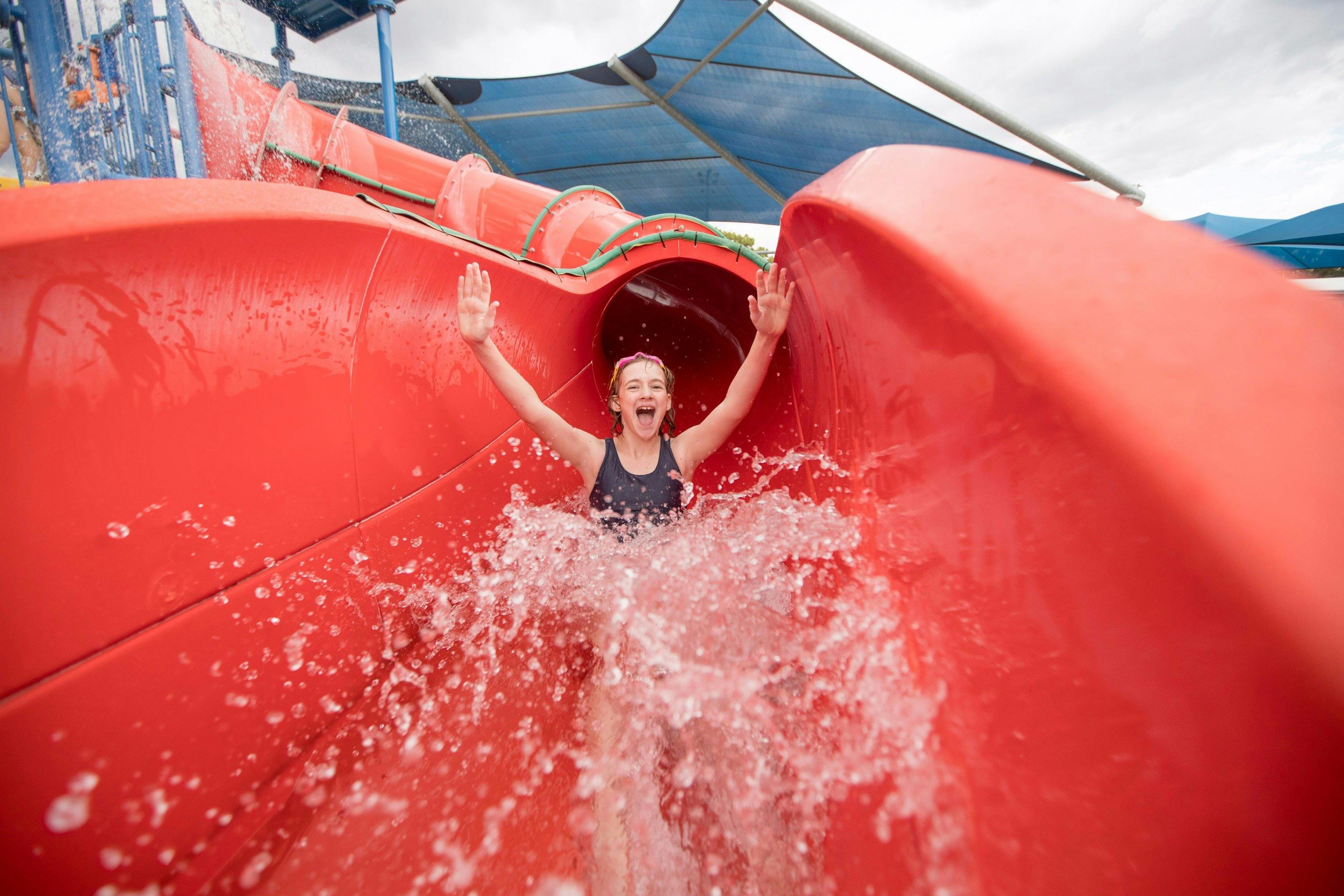 Maitland Aquatic Centre - Side