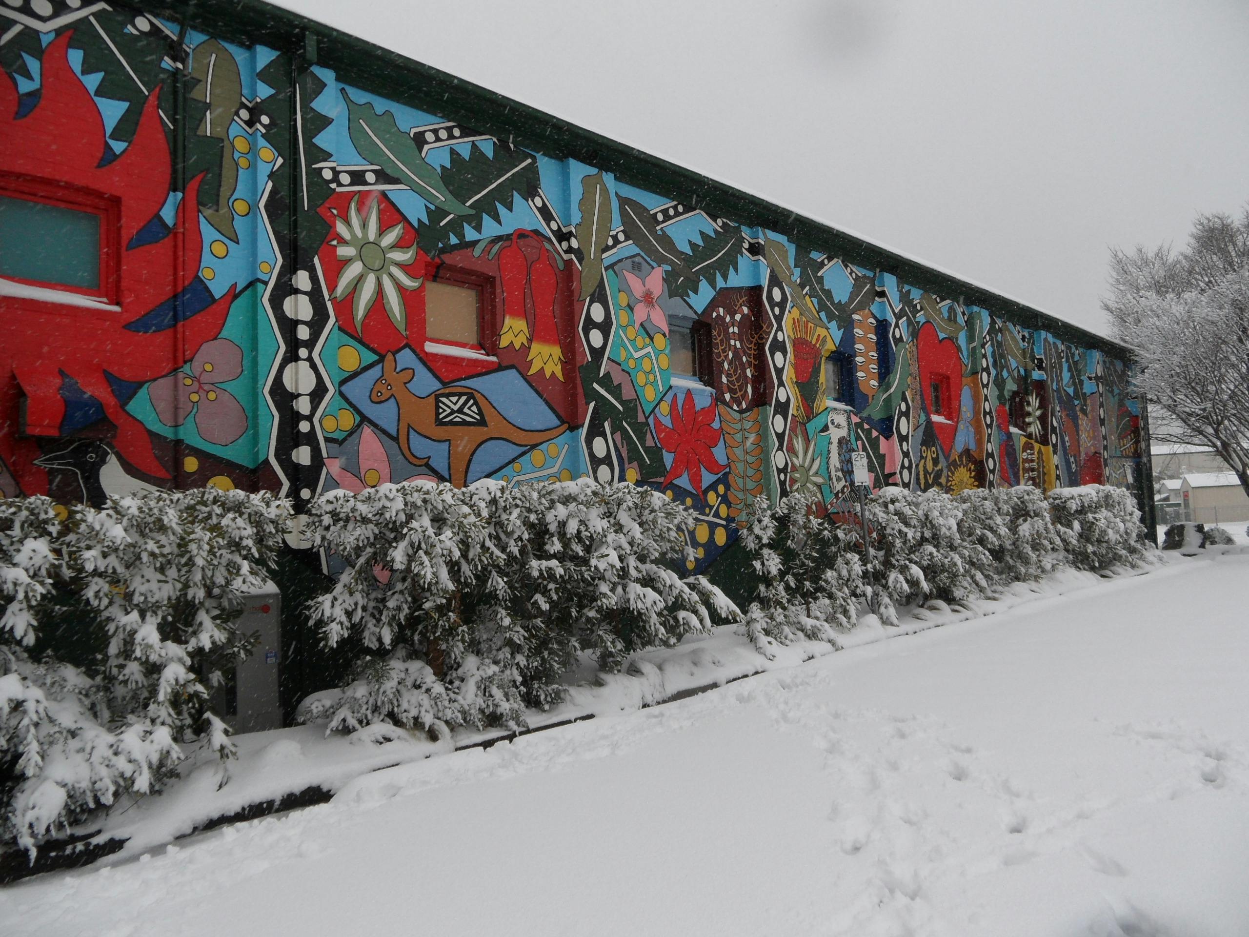 Jenny Kee design mural on western wall