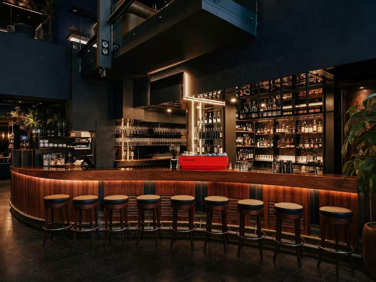 Sophisticated bar at Ming Dining Restaurant & Bar in Melbourne CBD