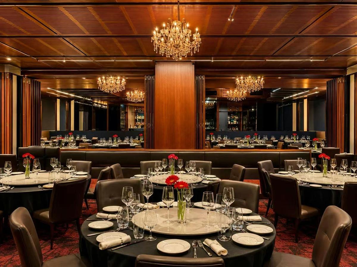 Full venue hire at Ming Dining Restaurant & Bar for private events and large celebrations