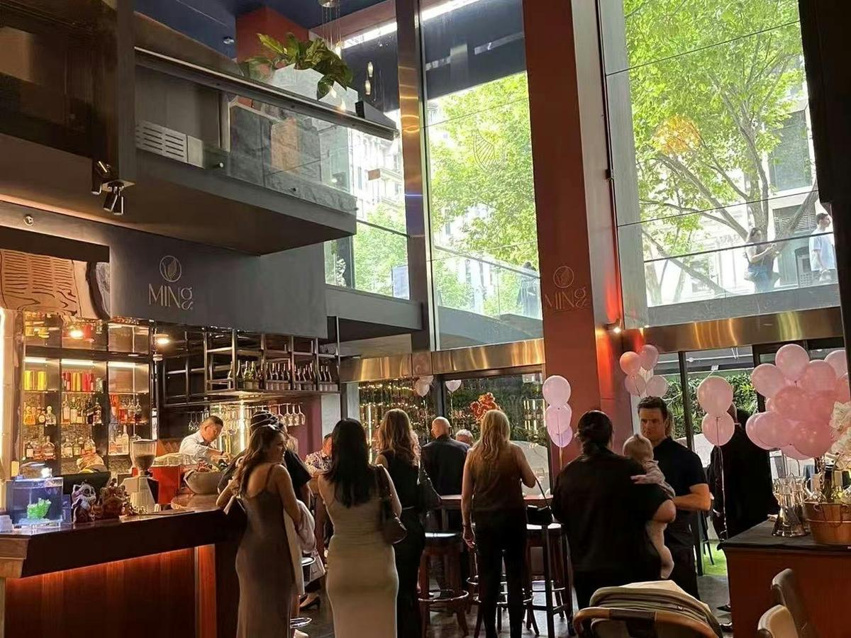 guests enjoying cantonese dining experience at Ming Dining Melbourne