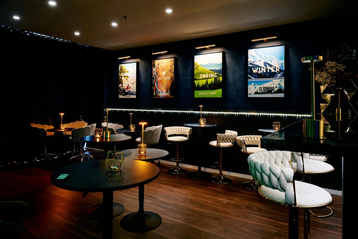 Multi sensory bar area with stools and tables