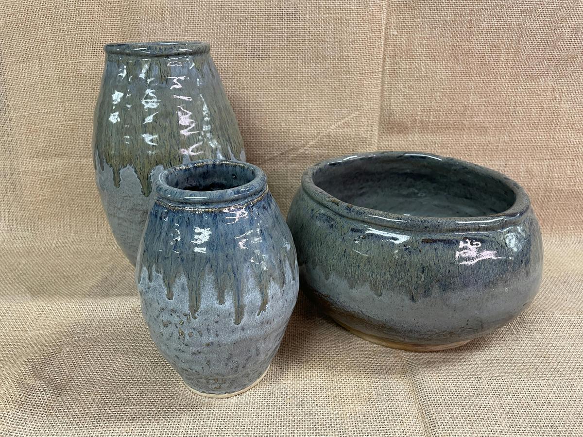 Beldari Pottery Vases and Bowl